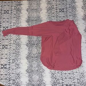 Lightweight lululemon long-sleeved knit